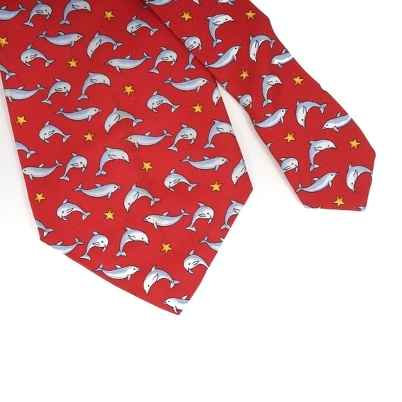 Red Dolphin Patterned Beaufort Tie Rack 100% Silk Made in Italy Tie​​‎ - Picture 3 of 5